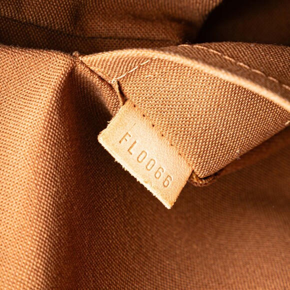 Pre-Loved Louis Vuitton Monogram Lockit PM - Picture 6 of 11